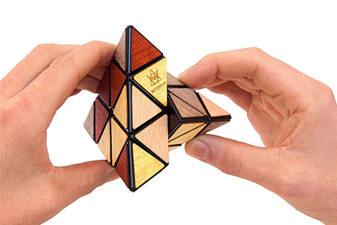 Hướng dẫn cách giải Rubik tam giác (Pyraminx) cho người mới