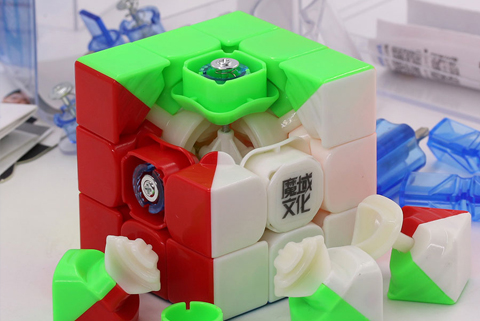 Đánh giá MoYu Weilong WR M - Chiếc Flagship trường tồn qua năm tháng