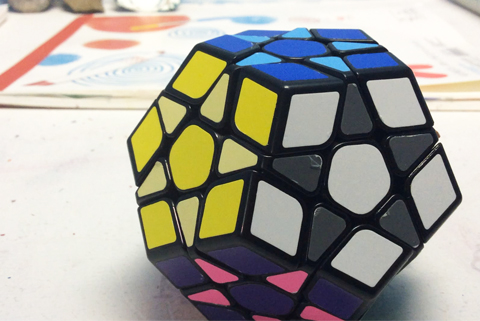 Hướng dẫn cách giải Rubik Megaminx (Rubik 12 mặt) cho người mới
