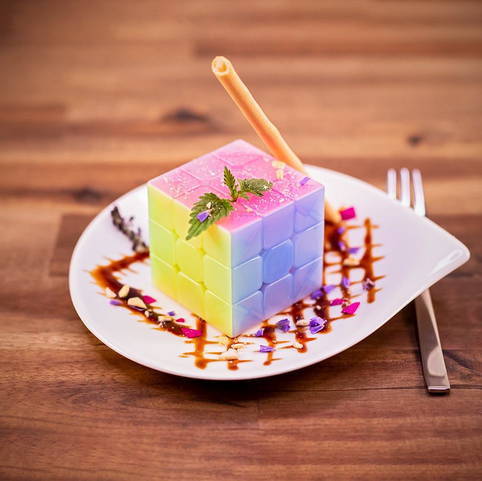 Jelly Cube - Bộ sưu tập Rubik QiYi không thể bỏ qua!