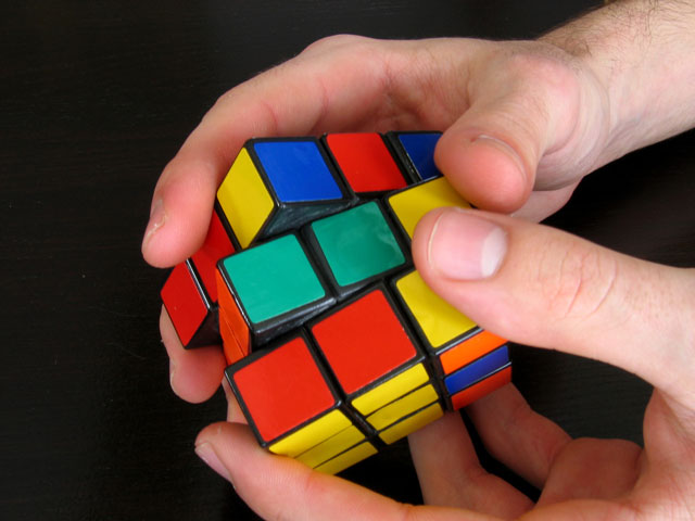 Speedcubing là gì? Những điều bạn nên biết về Speedcubing