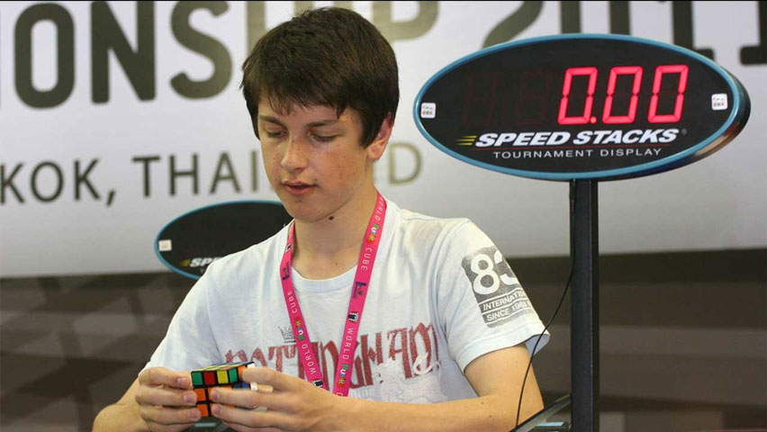 Feliks Zemdegs là ai? Huyền thoại chơi rubik với những kỷ lục không tưởng