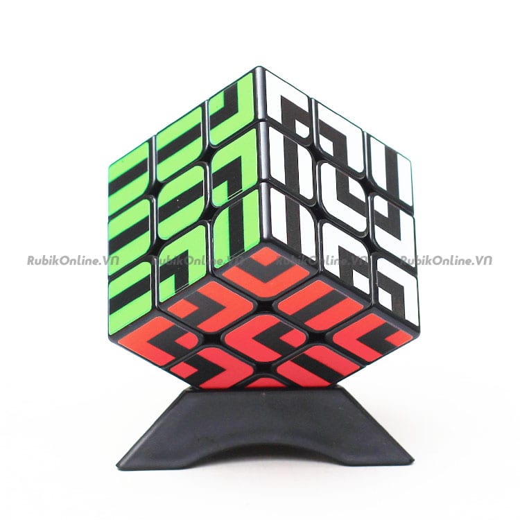 The Z Maze 3x3 là một cube 3x3 được dán sticker in hình mê cung ở mỗi mặt. Các đường đi trong mê cung phải liền mạch với nhau, do đó để giải cube nảy ta cần chú ý khéo léo hơn nữa so với rubik 3x3 truyền thống.