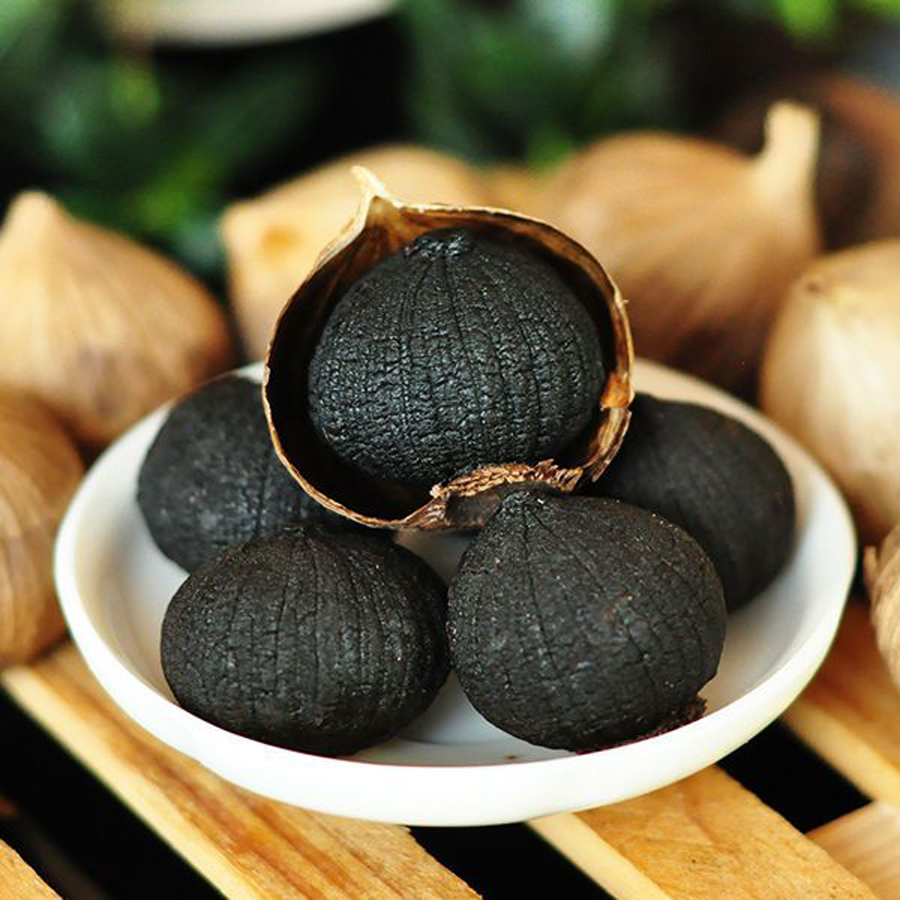 Tỏi đen 1 tép nguyên vỏ (500g)