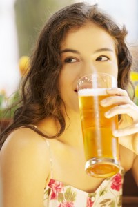 Bí quyết sống lâu hơn cùng Bia thủ công (Craft Beer)
