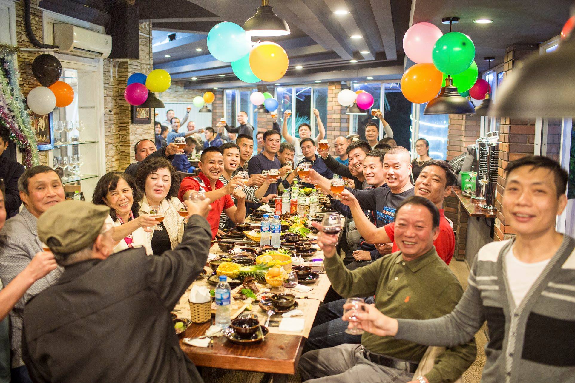 Gợi ý 2 nhà hàng tổ chức sinh nhật đầy tháng liên hoan siêu ưu đãi tại Hà  Nội