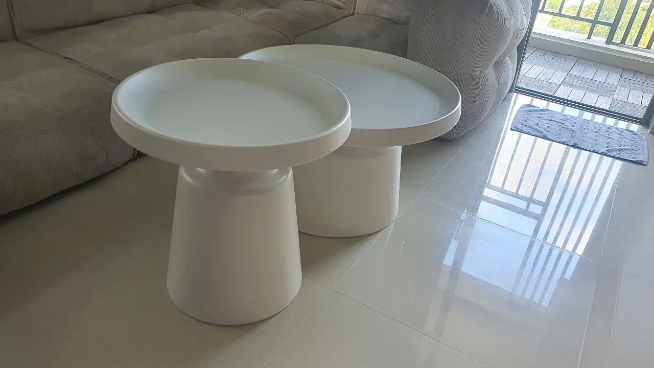 Gợi Ý Mẫu Bàn Trà Nhập Khẩu Phù Hợp Cho Căn Hộ Chung Cư Nhỏ
