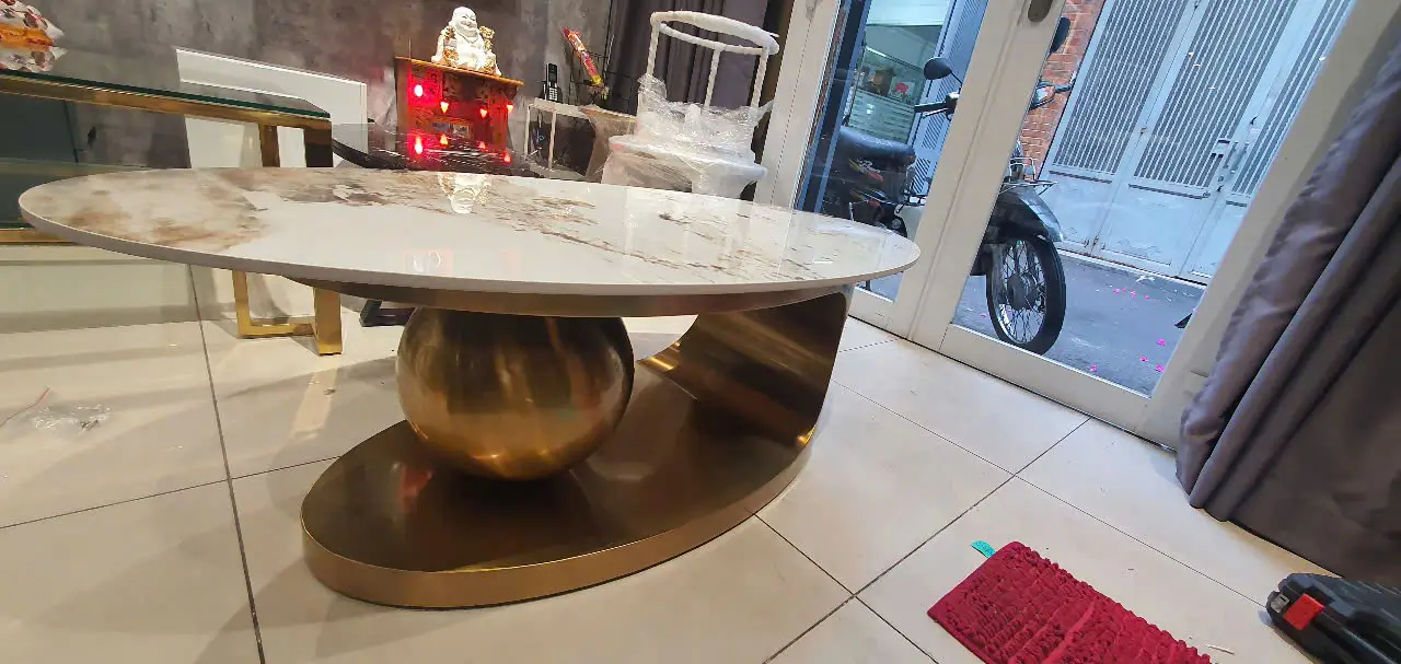 Gợi Ý Mẫu Bàn Trà Nhập Khẩu Phù Hợp Cho Căn Hộ Chung Cư Nhỏ