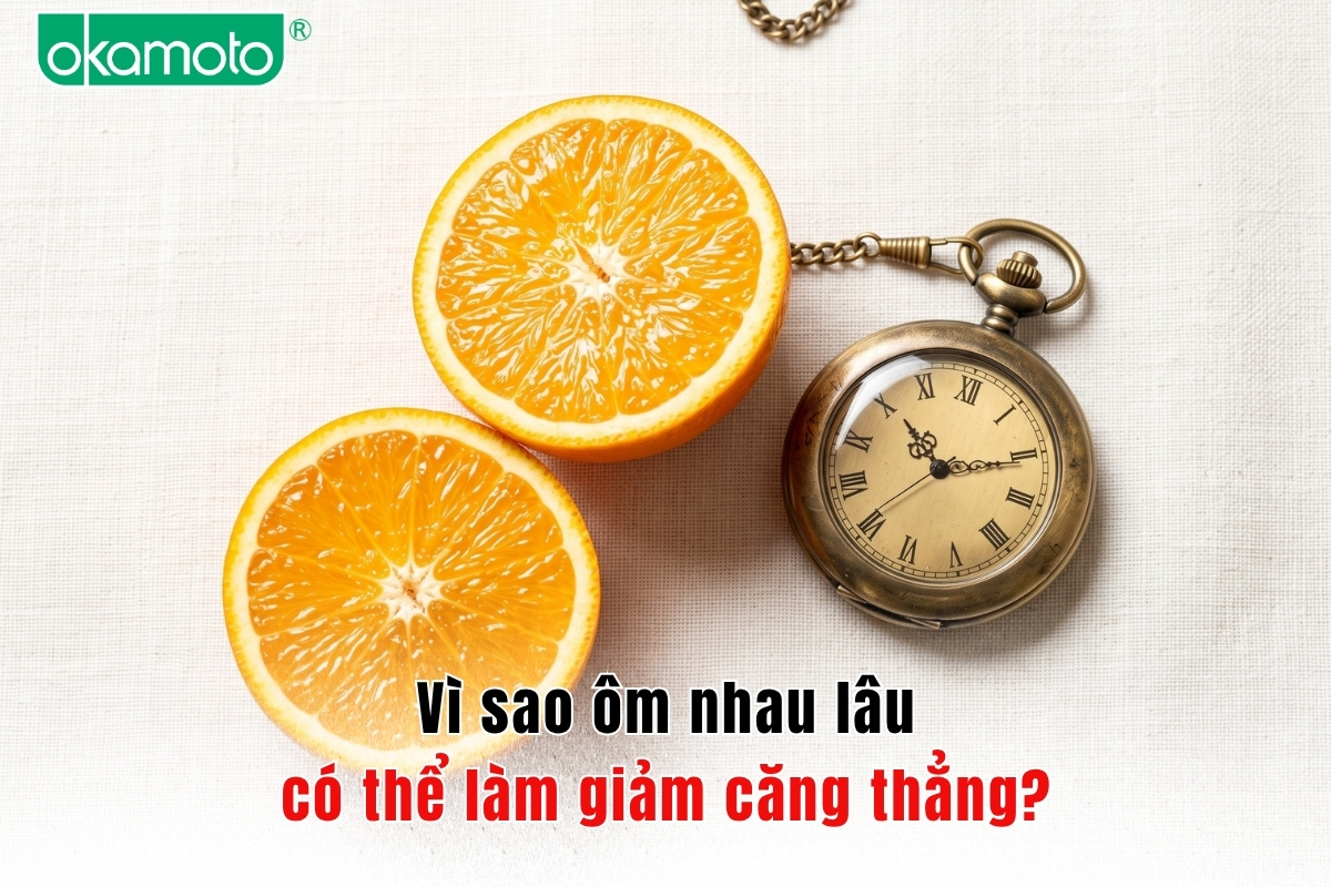 Vì sao ôm nhau lâu có thể làm giảm căng thẳng?