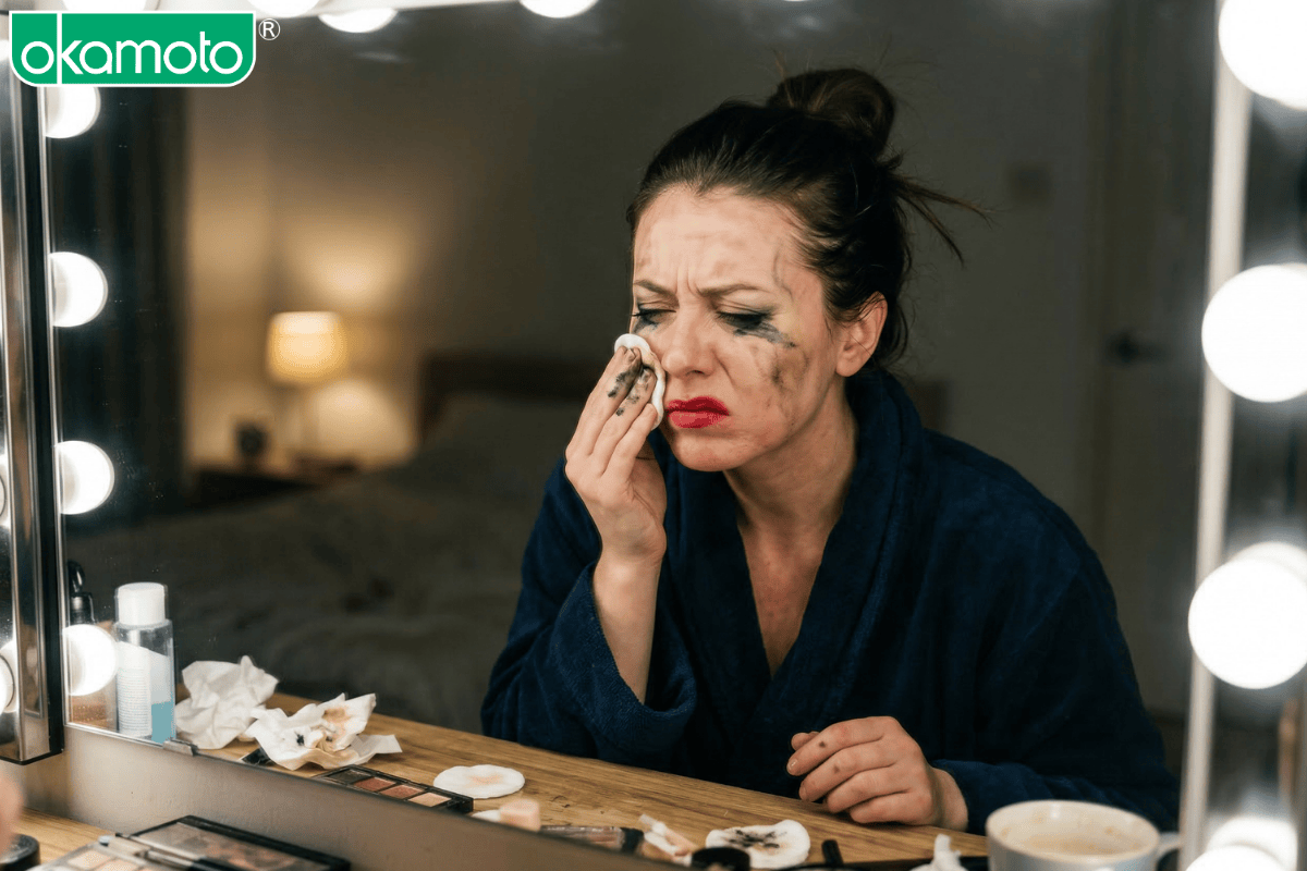 Sự mệt mỏi khi phải liên tục đóng vai gái ngoan để xoa dịu đối tác.