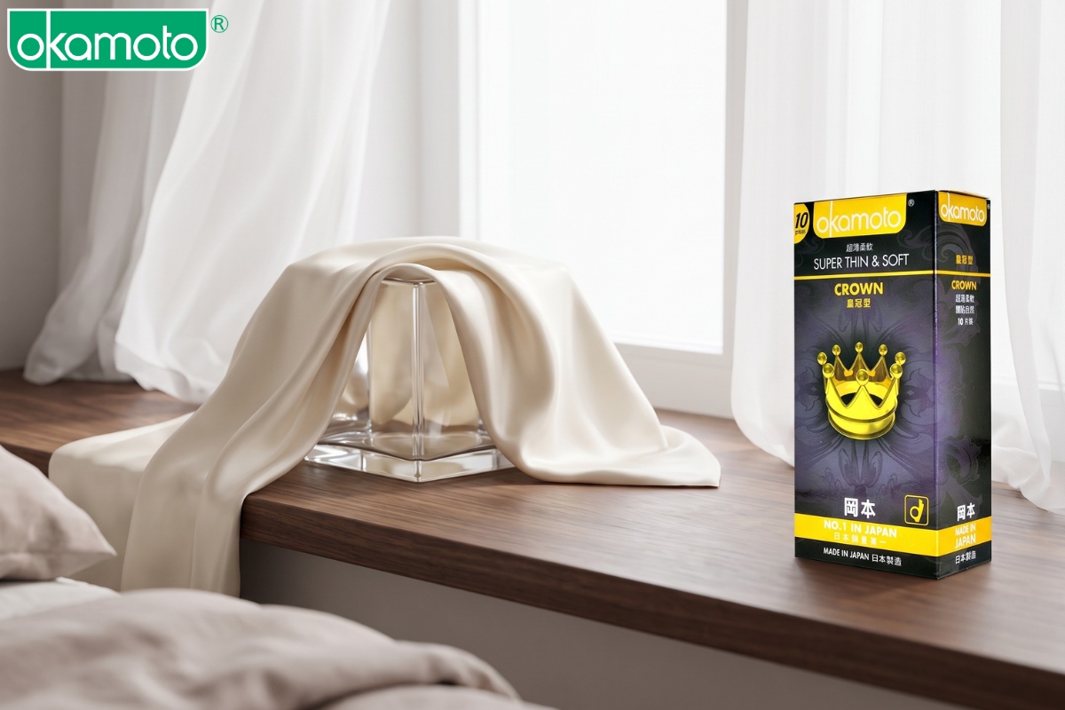 Bao cao su siêu mềm mại Nhật Bản Okamoto Crown chất liệu mủ cao su tự nhiên cao cấp.