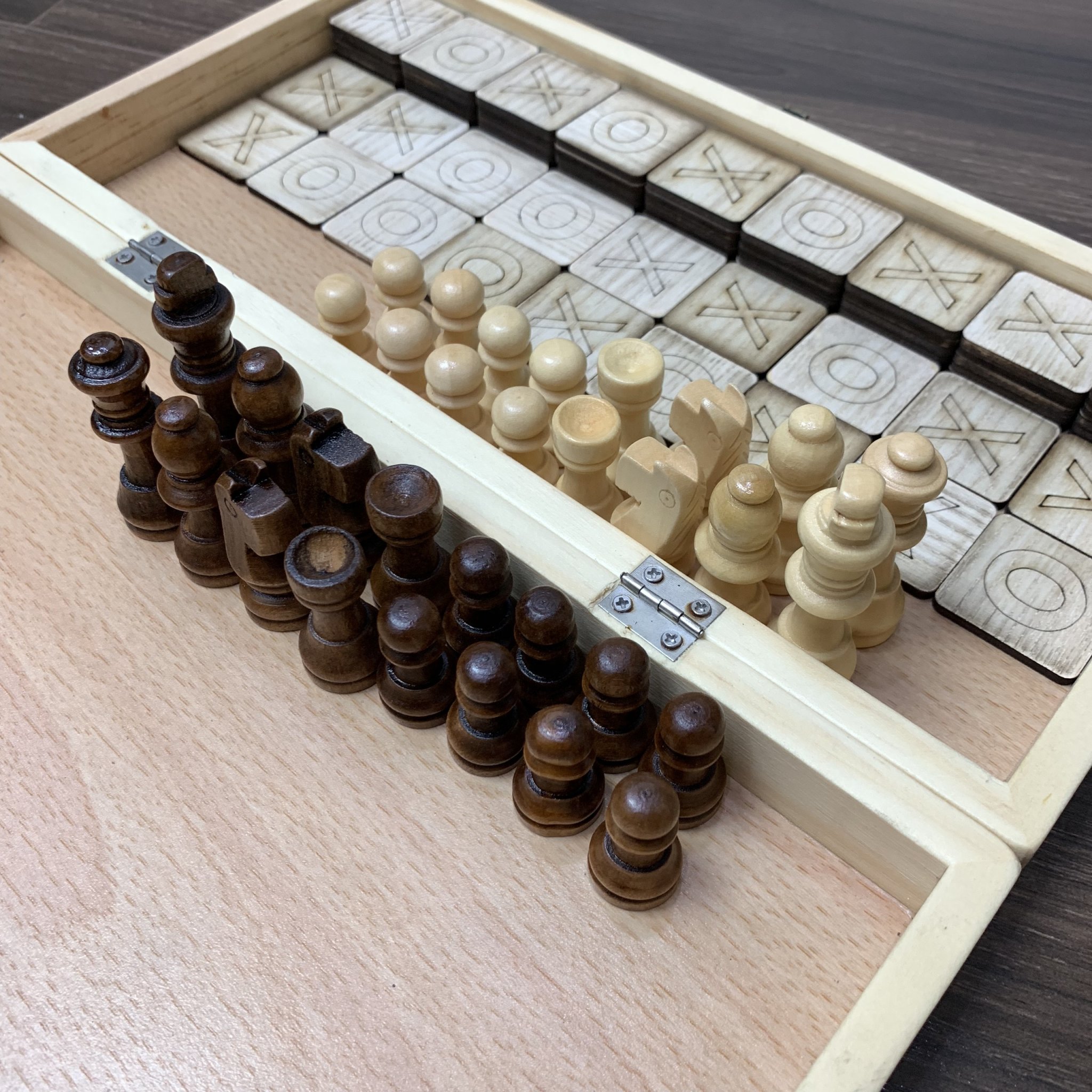 Đồ Chơi Board Game Giải Trí Tại Nhà Siêu Vui Nhộn,Cờ Tỷ Phú,Đua Ngựa, Cờ Vua 2 trong 1 , Cờ Tướng Dành Cho Mọi Lứa Tuổi