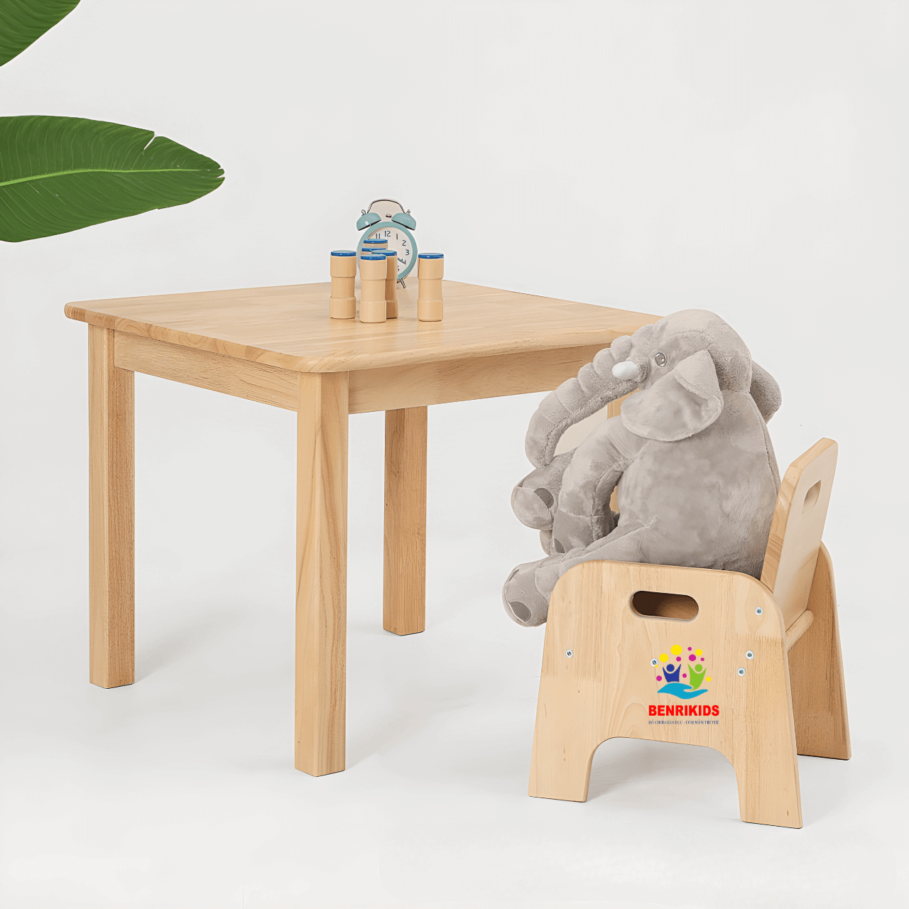 Ghế Gỗ Trẻ Em Montessori Cho Bé - Thiết Bị Phòng Học Mầm Non