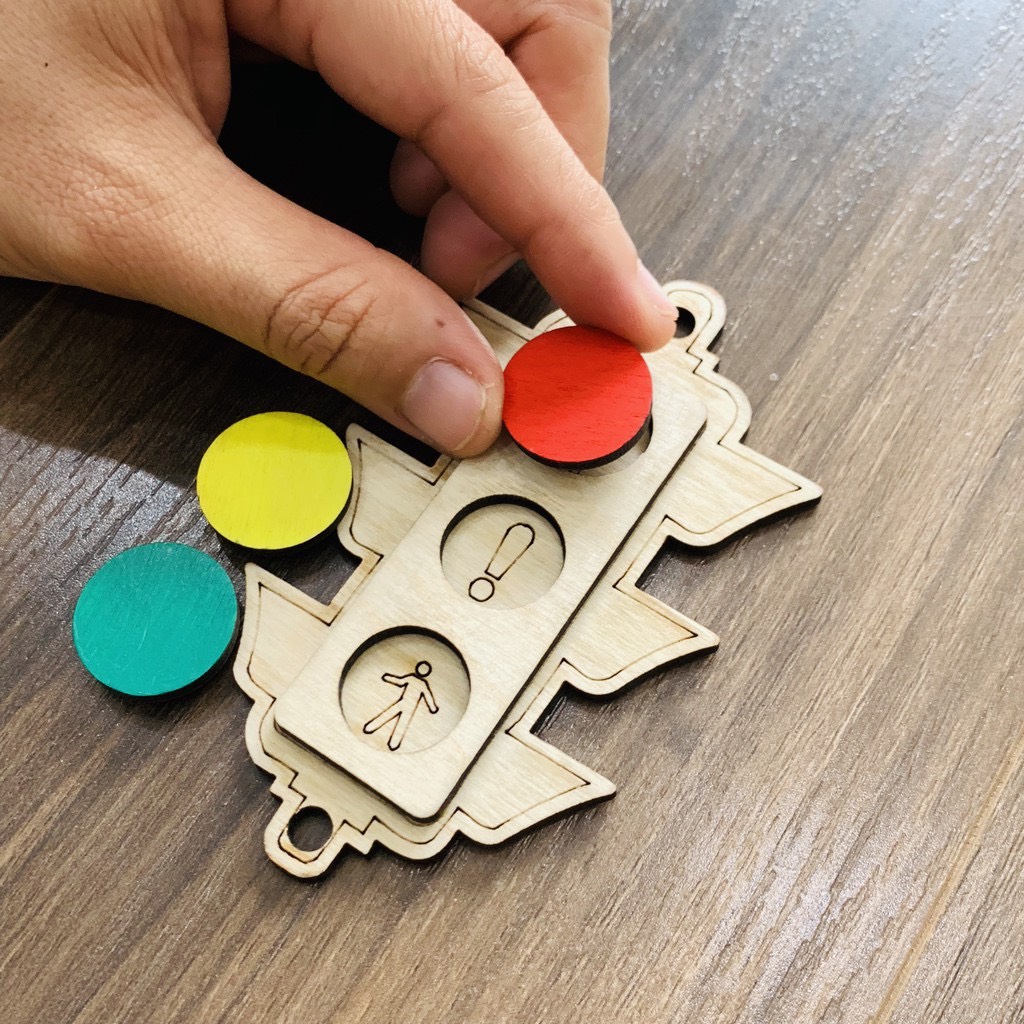 Đèn Giao Thông - Phụ Kiện Làm Bảng Bận Rộn Busy Board Cho Bé