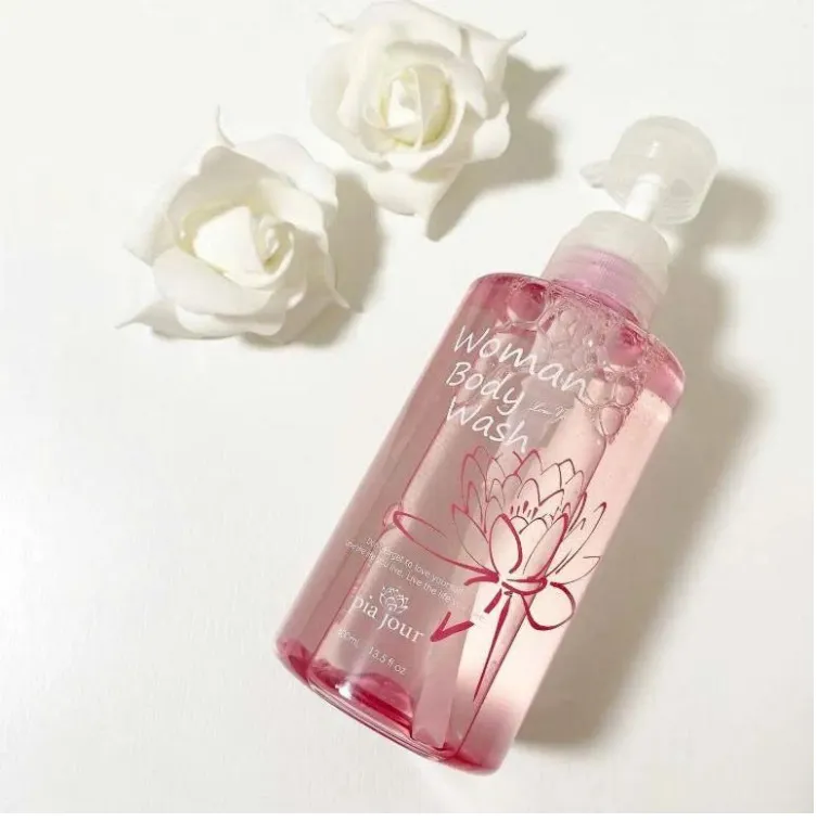 SỮA TẮM CHO PHỤ NỮ PIA JOUR DƯỠNG ẨM DA & LƯU HƯƠNG (CHAI 400ML)