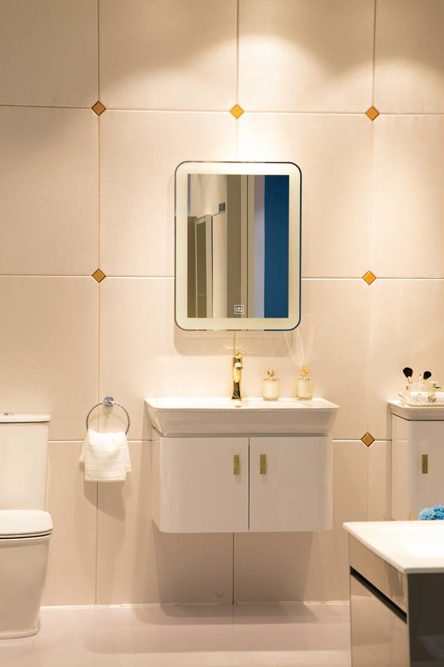 Tìm hiểu về thương hiệu gương nhà tắm đình quốc chất lượng và thiết kế đặc biệt