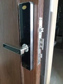 Khóa Vân Tay VN-G11B VNLOCK kết nối điện thoại