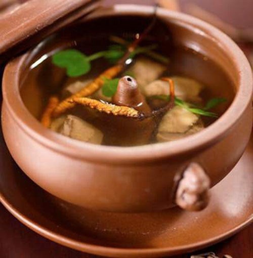 ĐÔNG TRÙNG HẠ THẢO TRỊ CHỨNG LIỆT DƯƠNG, DI TINH