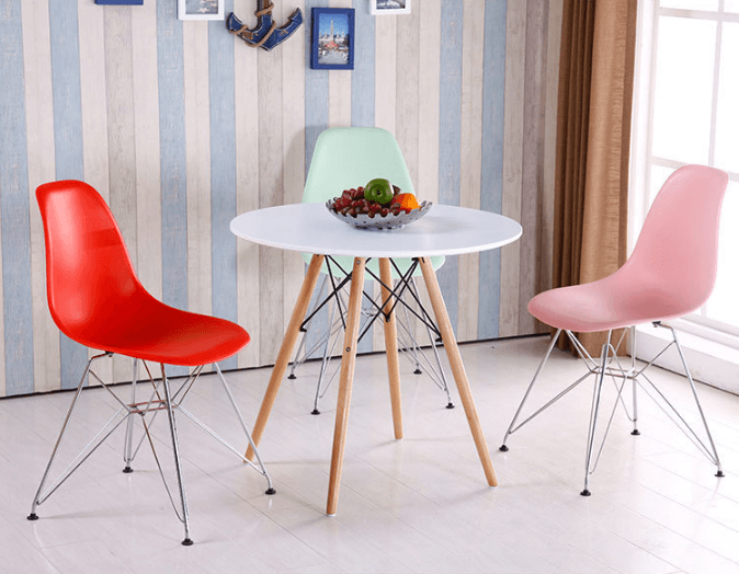 Địa chỉ bán bàn ghế Eames giá rẻ tại TPHCM - Uy tín chất lượng