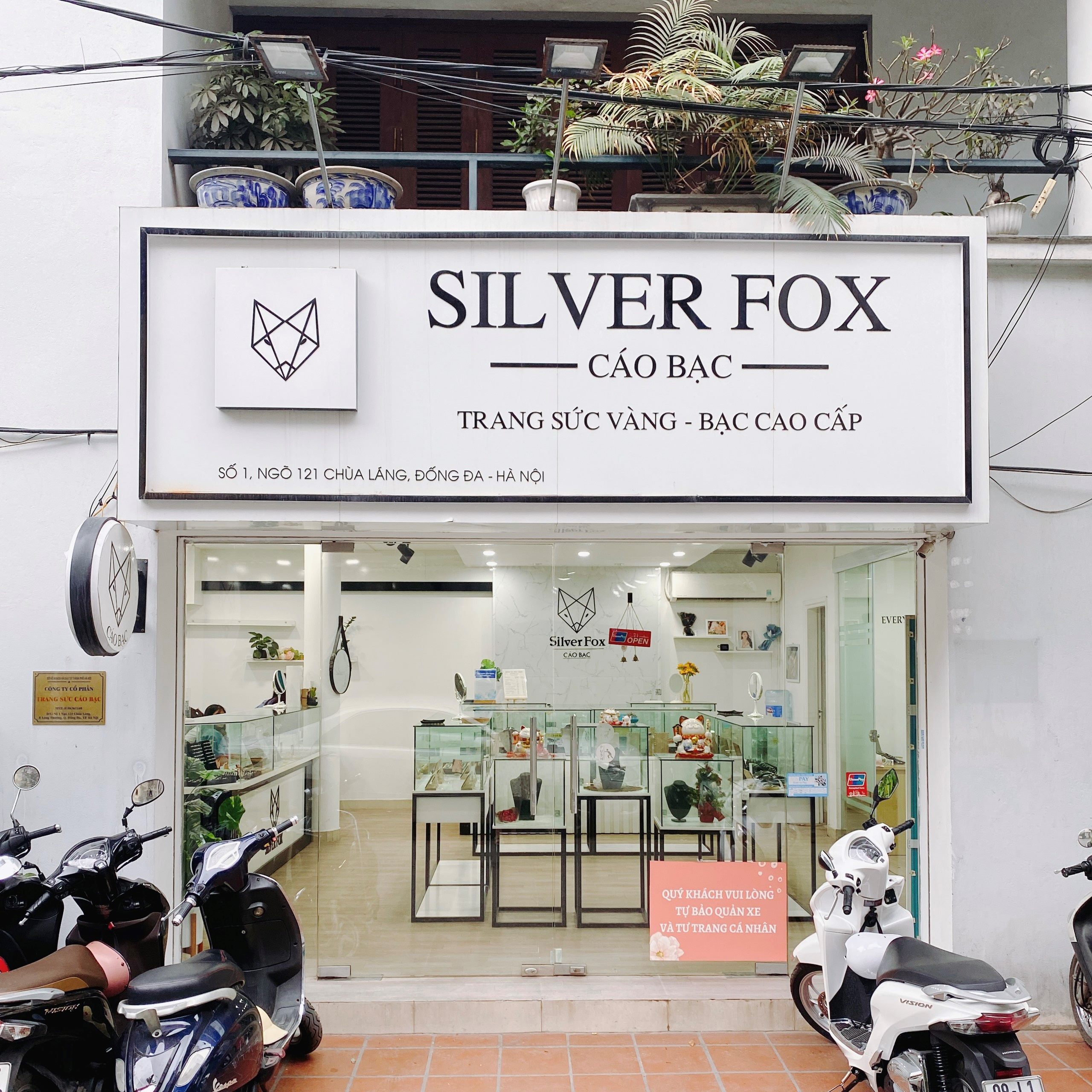 Cáo Bạc Chùa Láng - Cửa hàng trang sức bạc rộng nhất nhì Hà Thành
