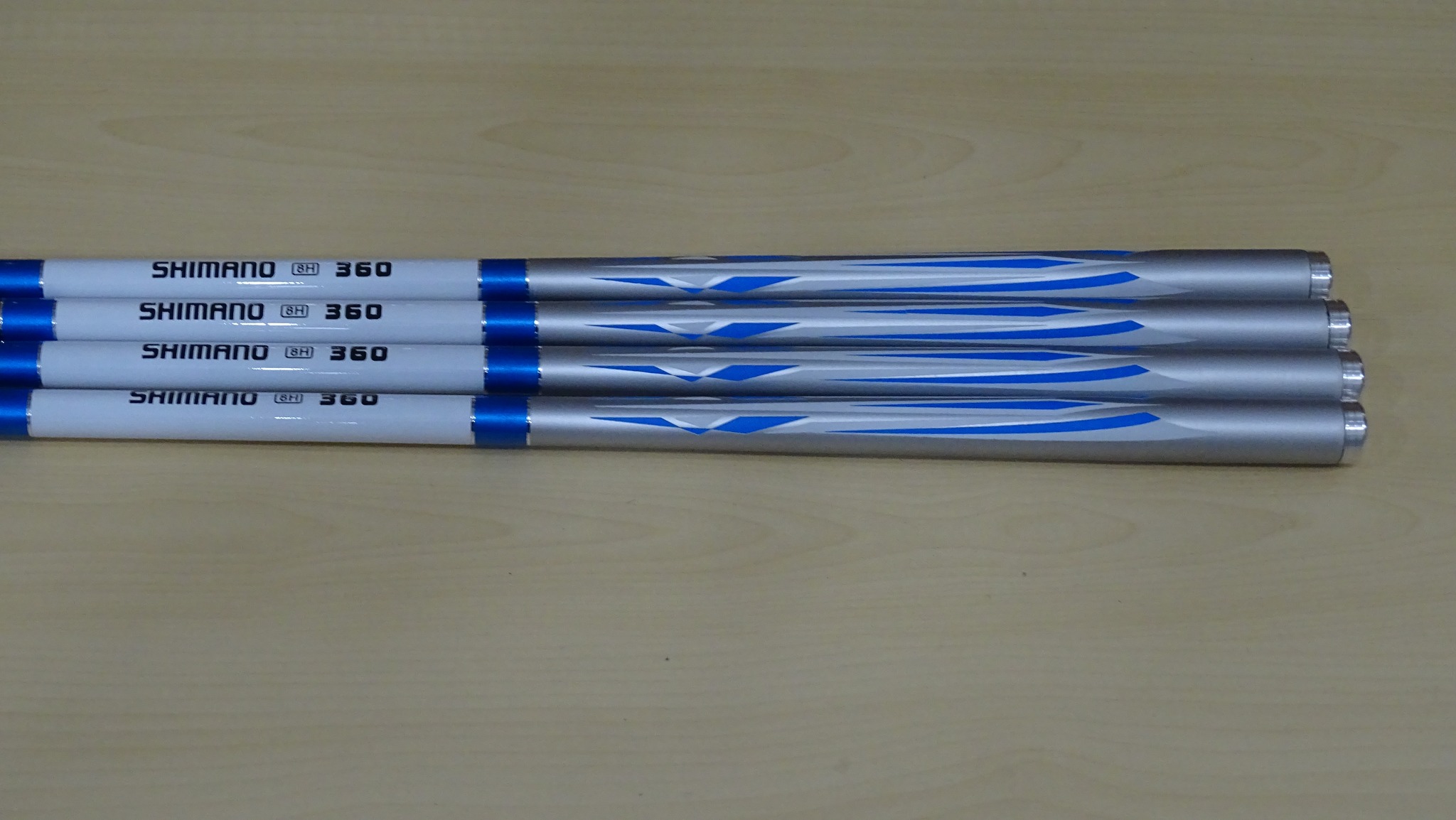 Cần tay Shimano 8H màu trắng xanh