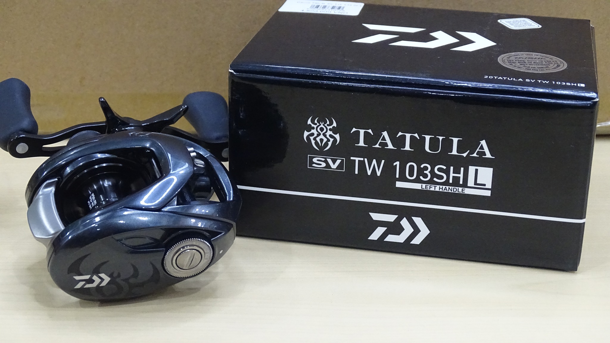Máy câu cá DAIWA TATULA SV TW