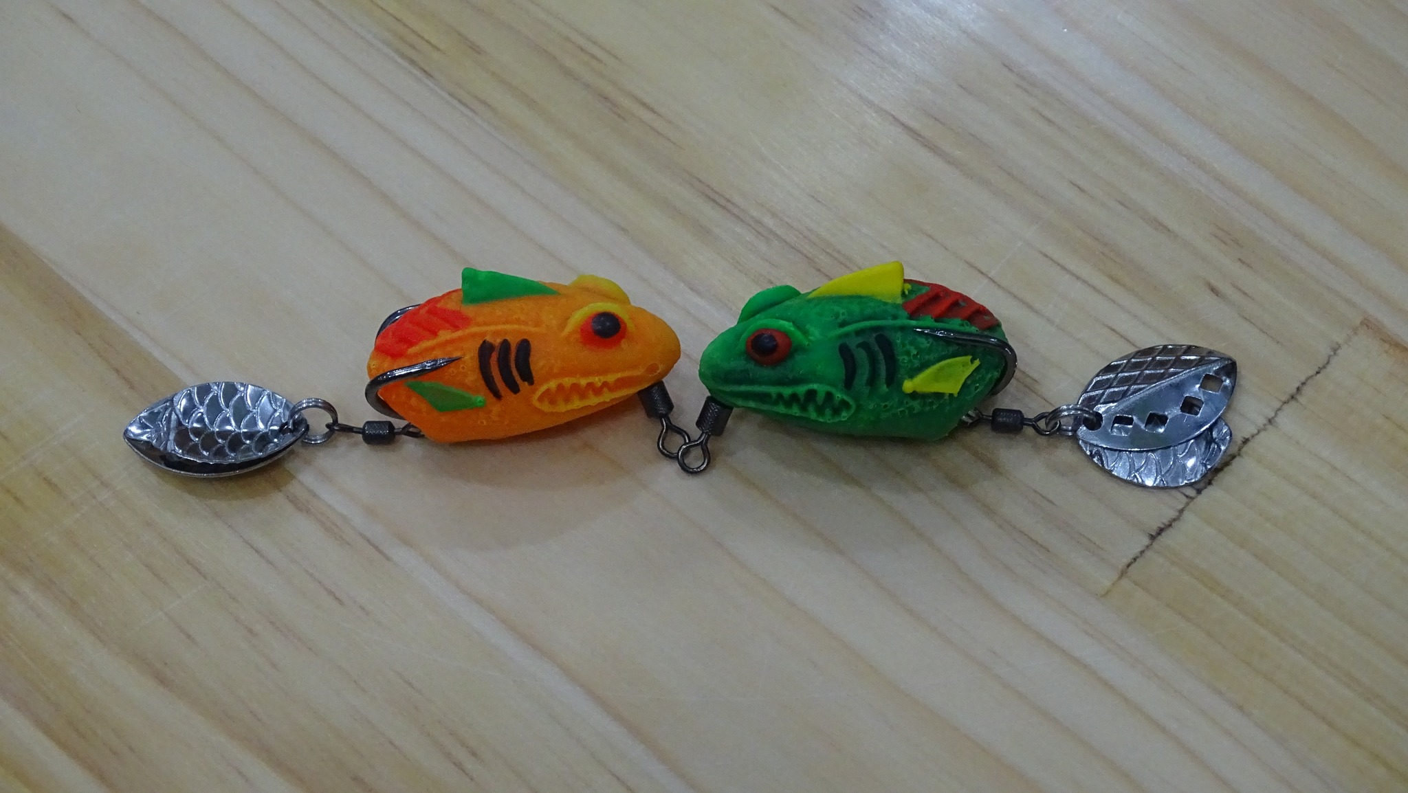 Mồi câu cá Nhái hơi Sharky Frog Thái Lan