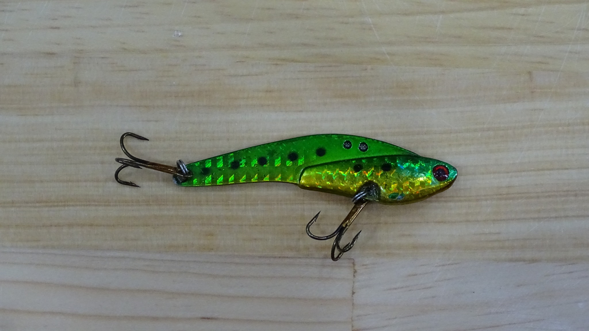 Mồi cá sắt Metal Vibration Eterna