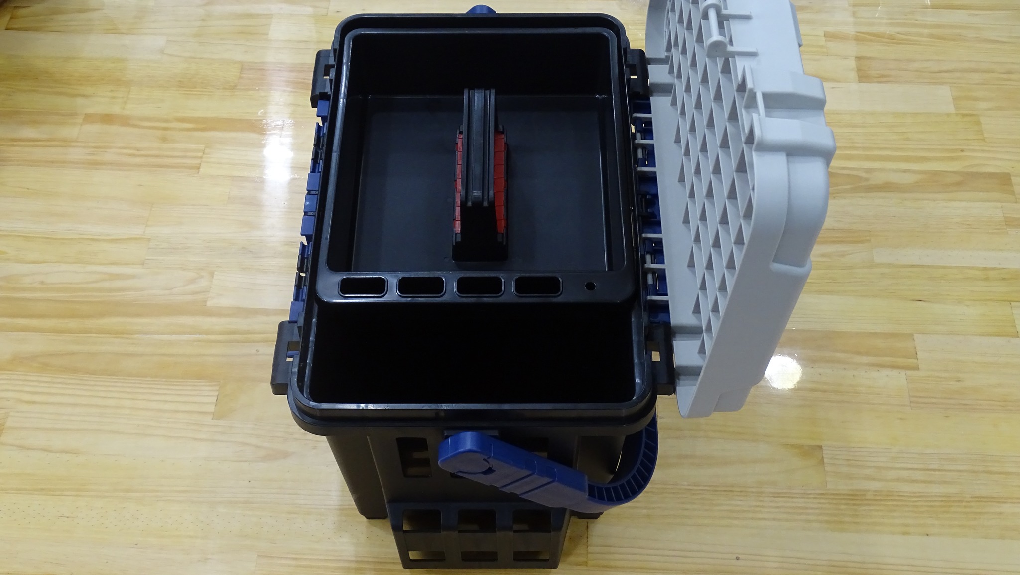 Thùng câu cá MEIHO Bucket Mouth