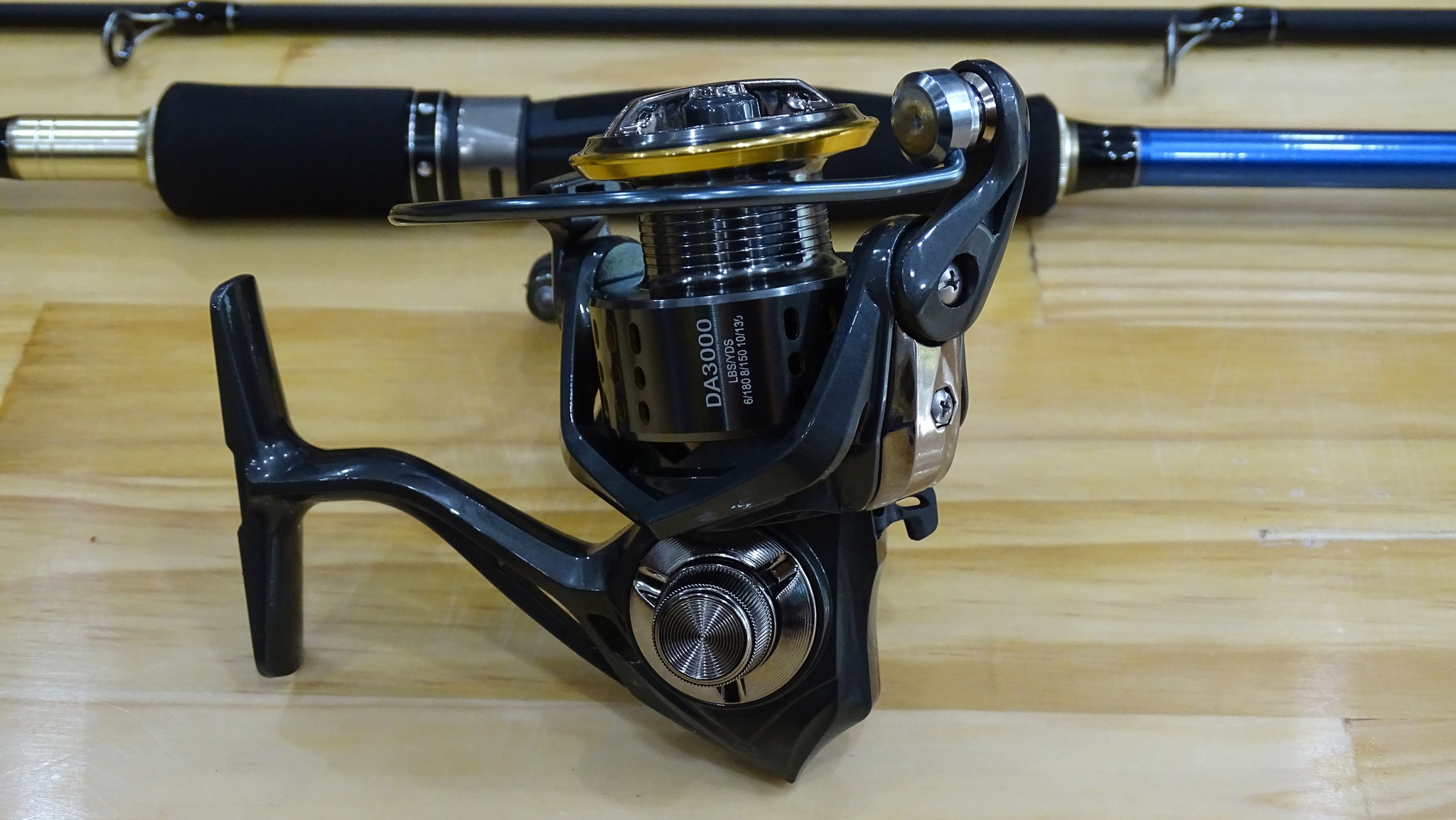 Combo 620k - Cần lure 2 ngọn,Máy Deukio DA 3000,Dây Toman X8