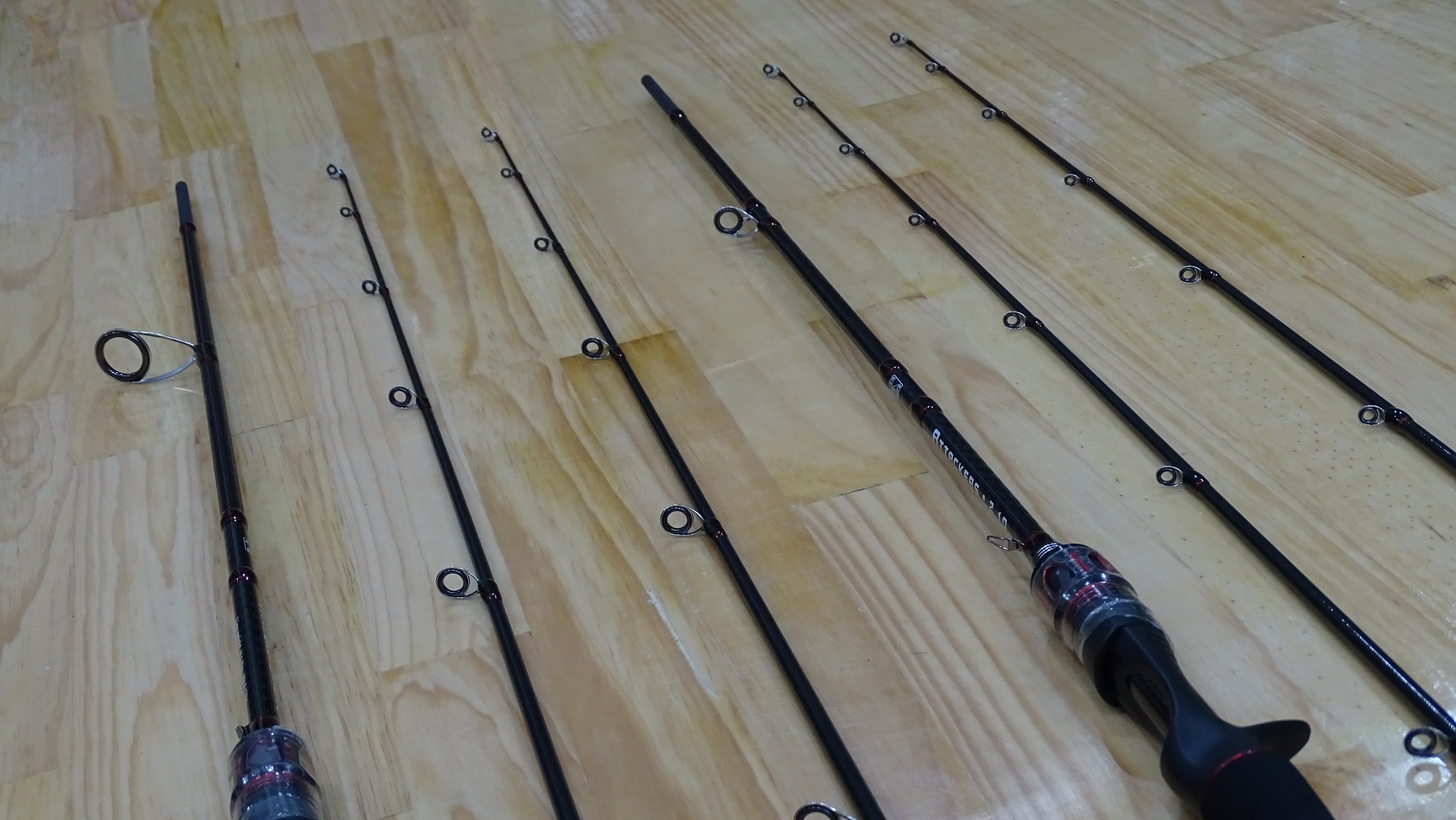 Cân câu cá Shimano Attacker 2 ngọn