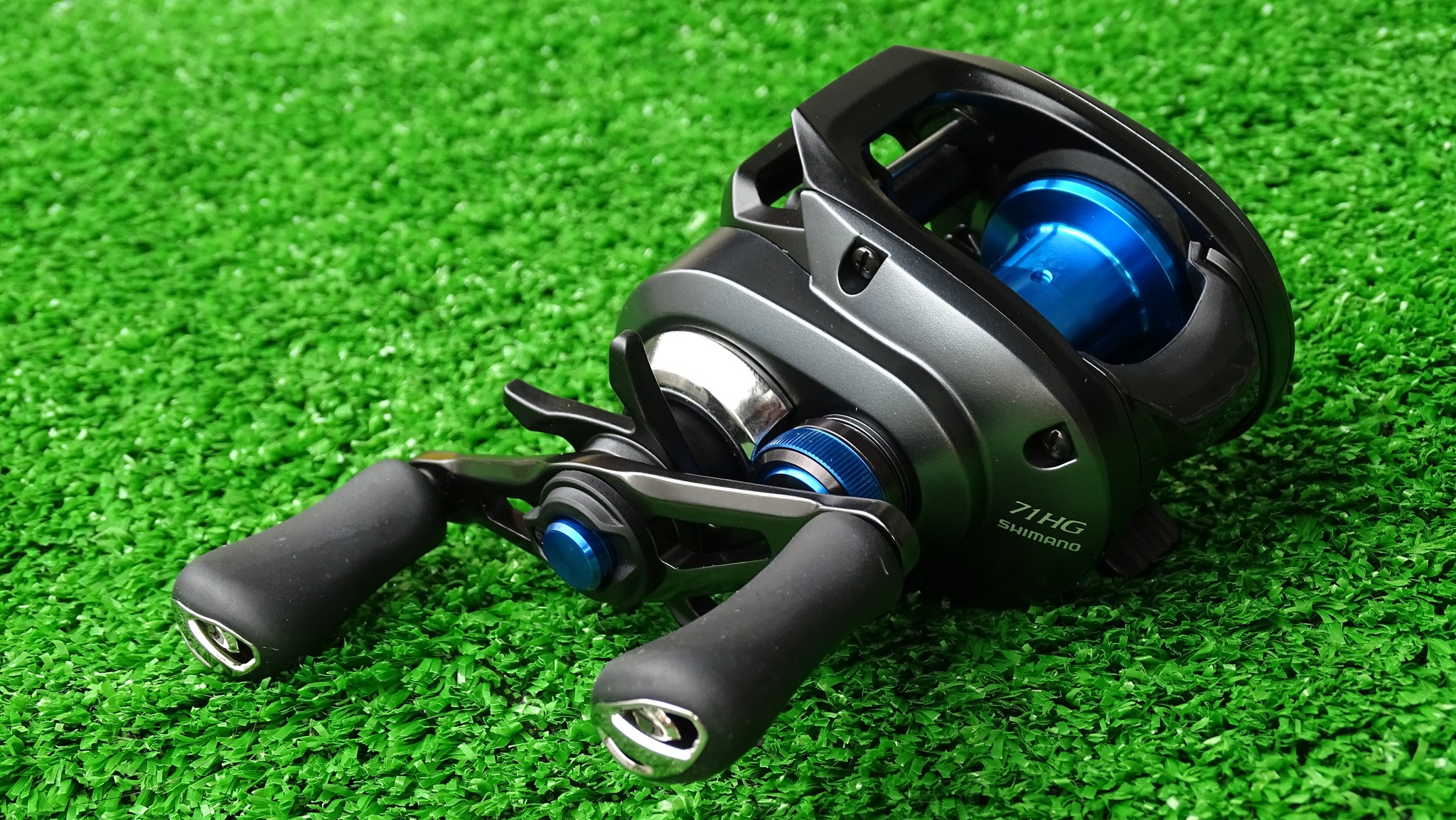 Máy câu cá Shimano SLX DC 71HG