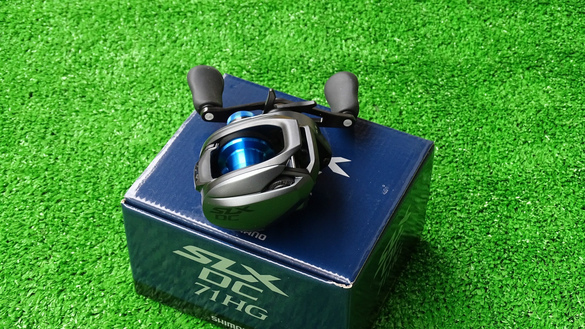 Máy câu cá Shimano SLX DC 71HG