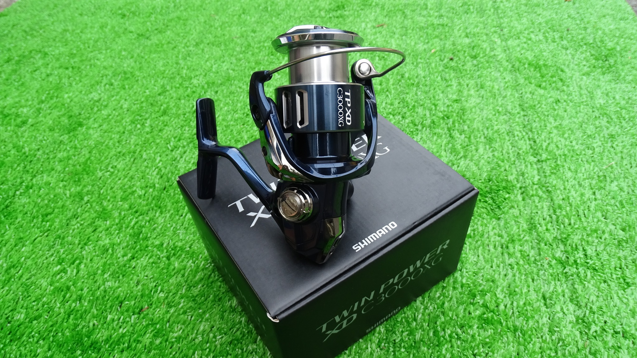 Máy câu đứng Shimano Twin Power XD