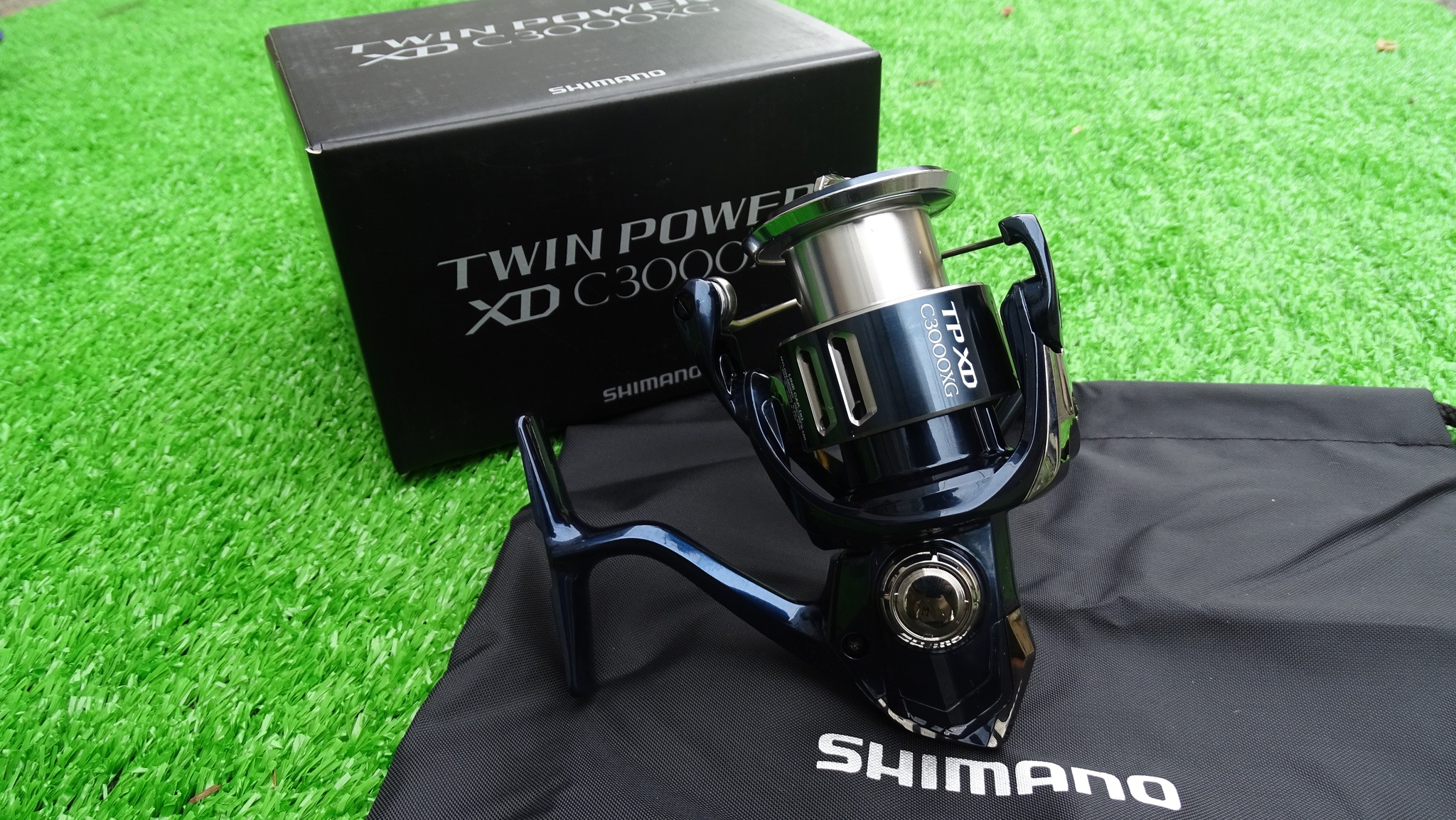 Máy câu đứng Shimano Twin Power XD