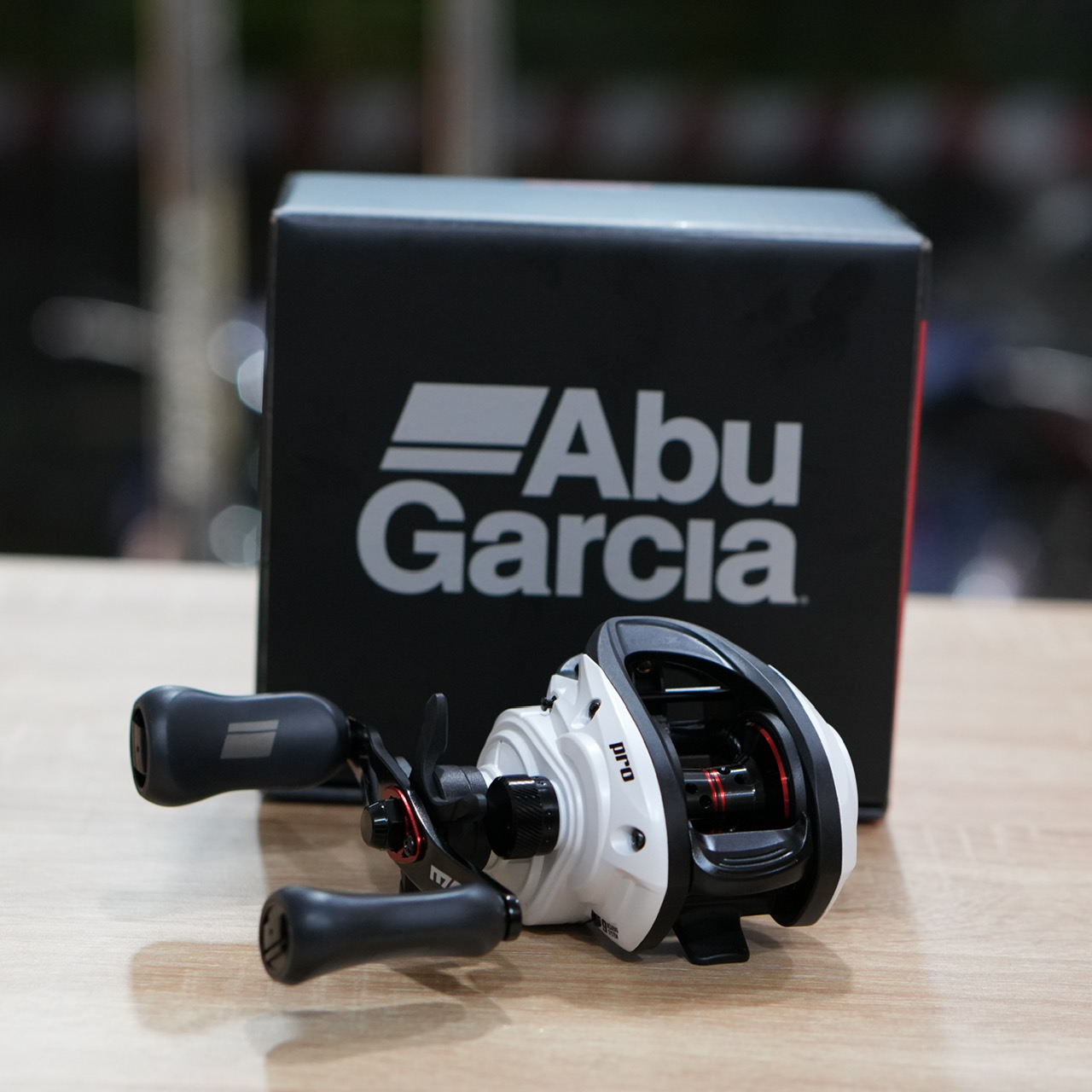 Máy Câu Ngang Abu Garcia Max 5PRO
