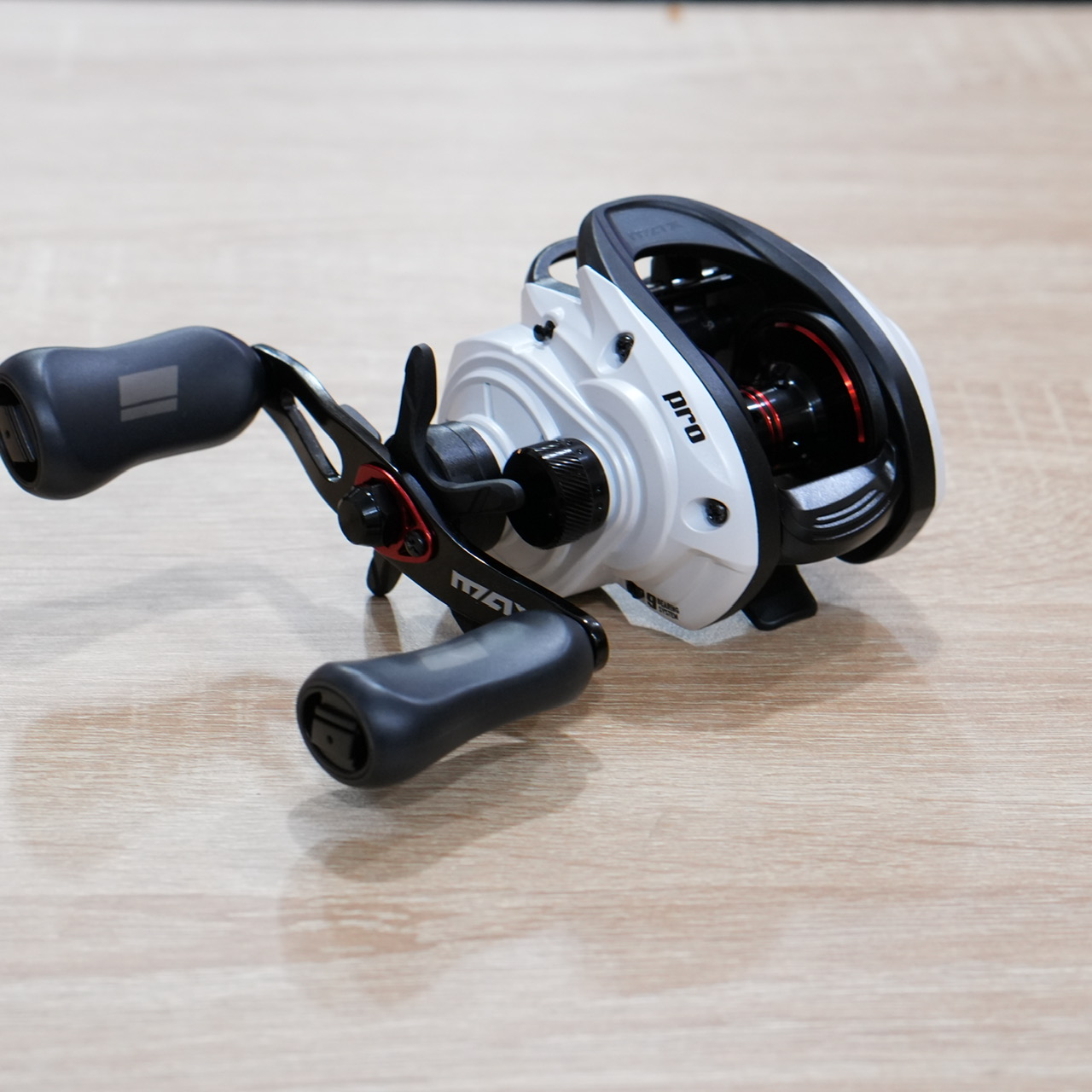 Máy Câu Ngang Abu Garcia Max 5PRO