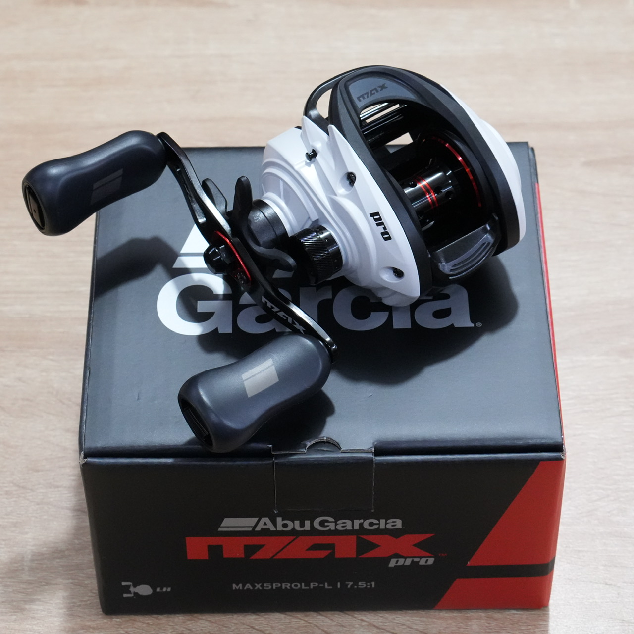 Máy Câu Ngang Abu Garcia Max 5PRO