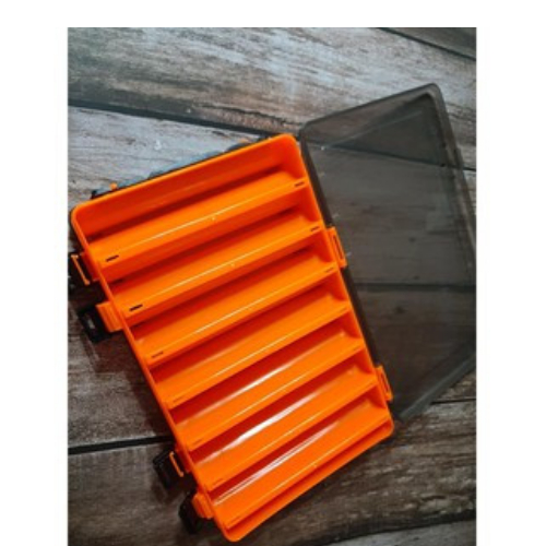 Hộp mồi chuyên câu lure.