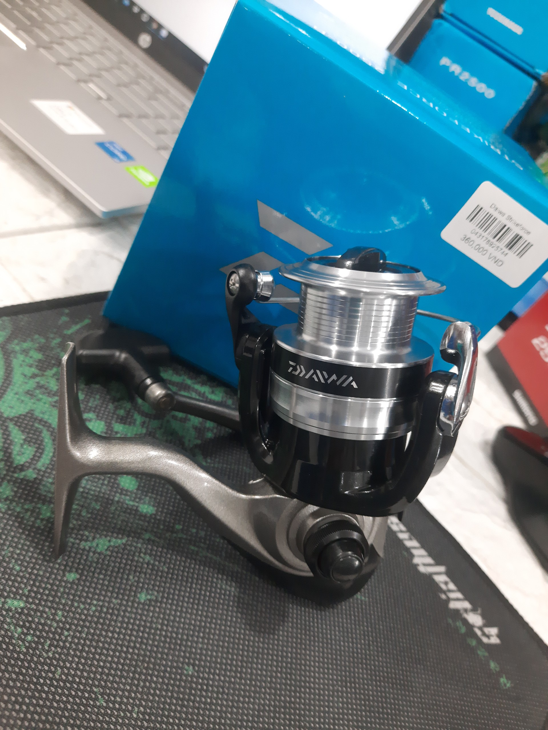 Máy câu đứng STRIKEFORCE 2500-B