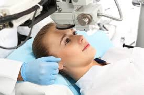 SAU KHI MỔ LASIK CÓ BỊ KHÔ MẮT KHÔNG?