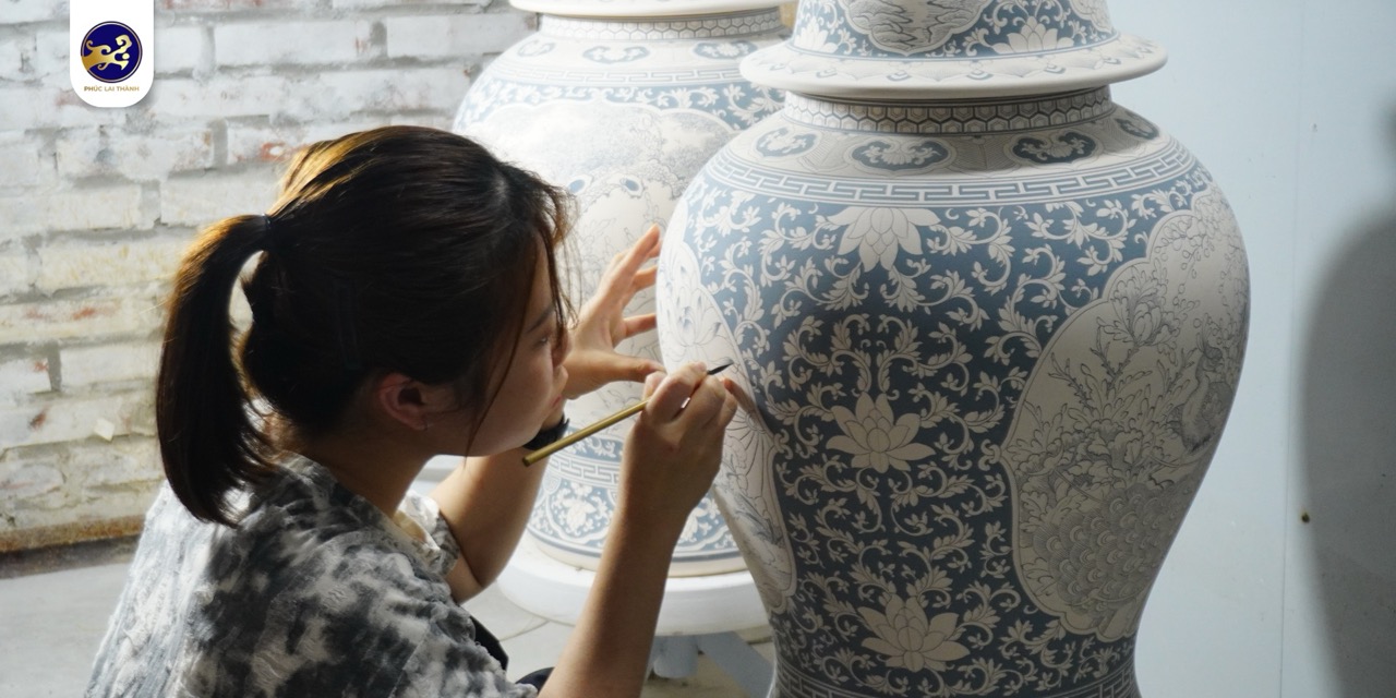 Những Họa Tiết Phong Thủy Được Yêu Thích Nhất Trên Gốm Sứ Bát Tràng