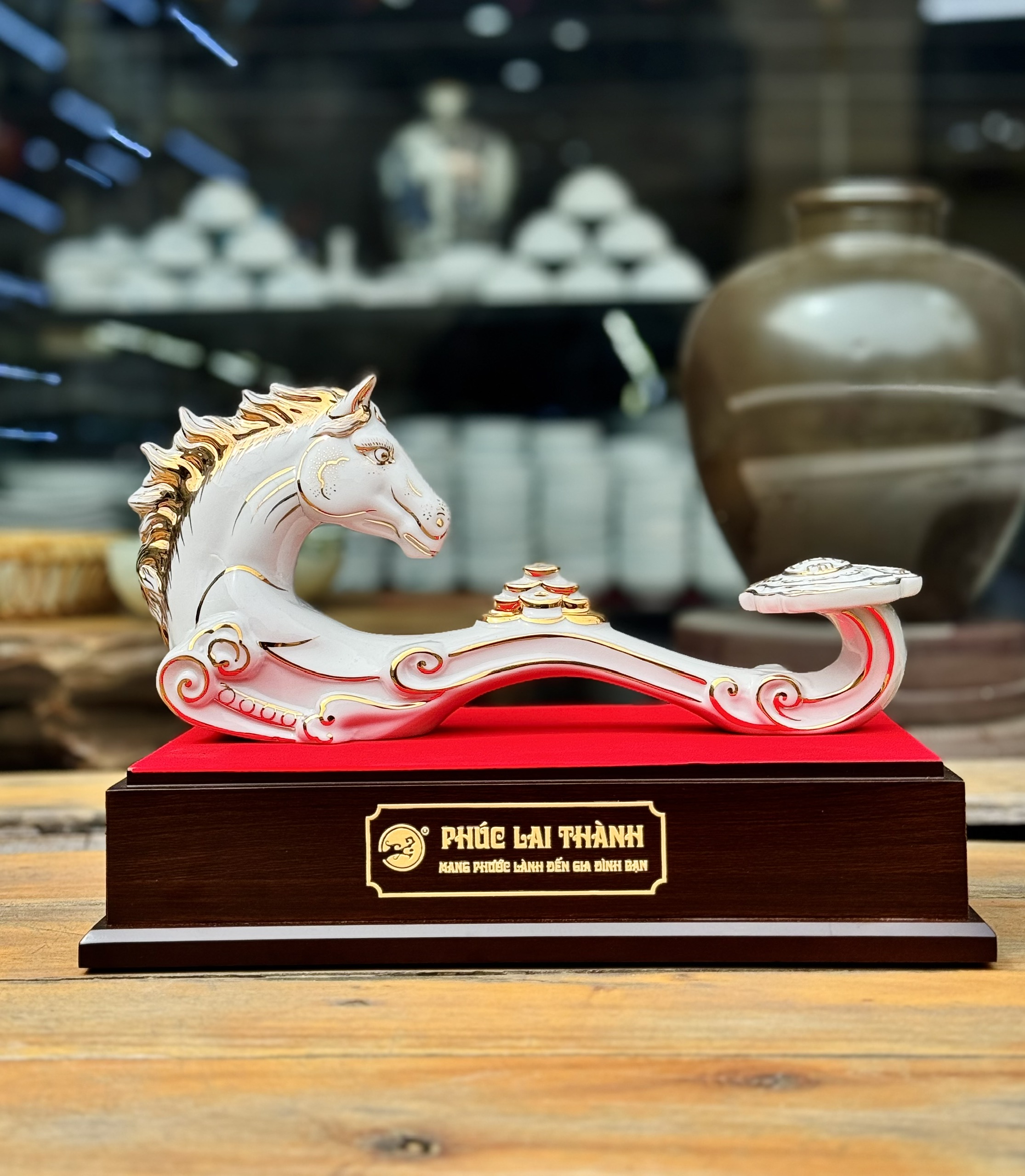 GẬY NHƯ Ý TUẤN - Biểu tượng mới nhất cho năm 2026