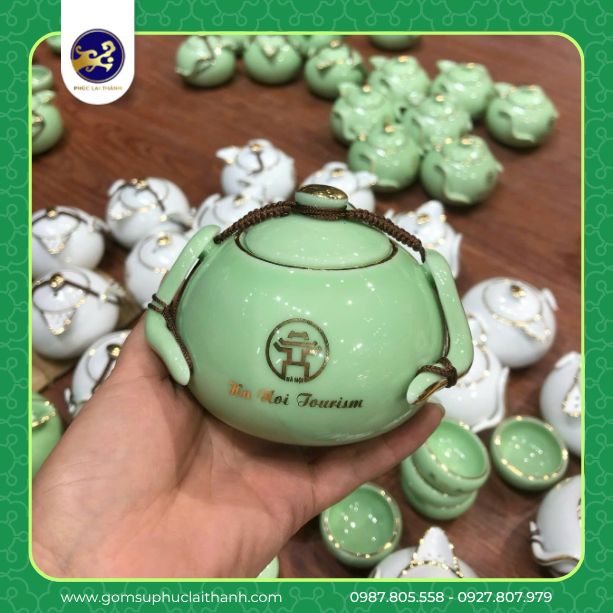 BỘ TRÀ QUAI TAI MEN NGỌC