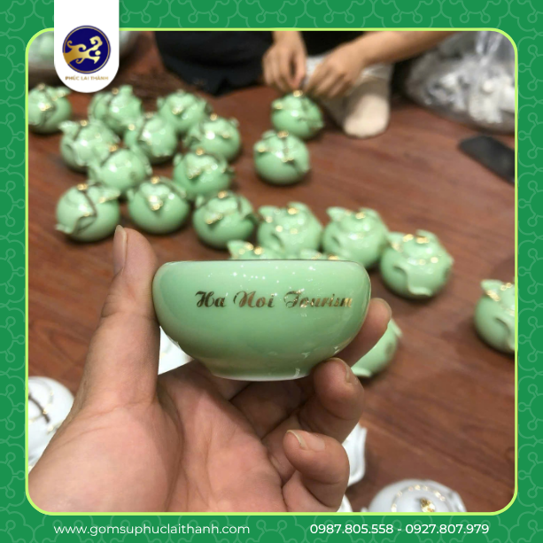 BỘ TRÀ QUAI TAI MEN NGỌC