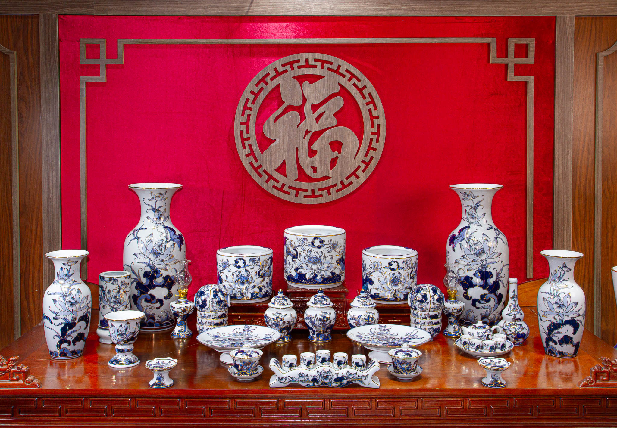 Bộ đồ thờ Vân Hoá Vàng Kim