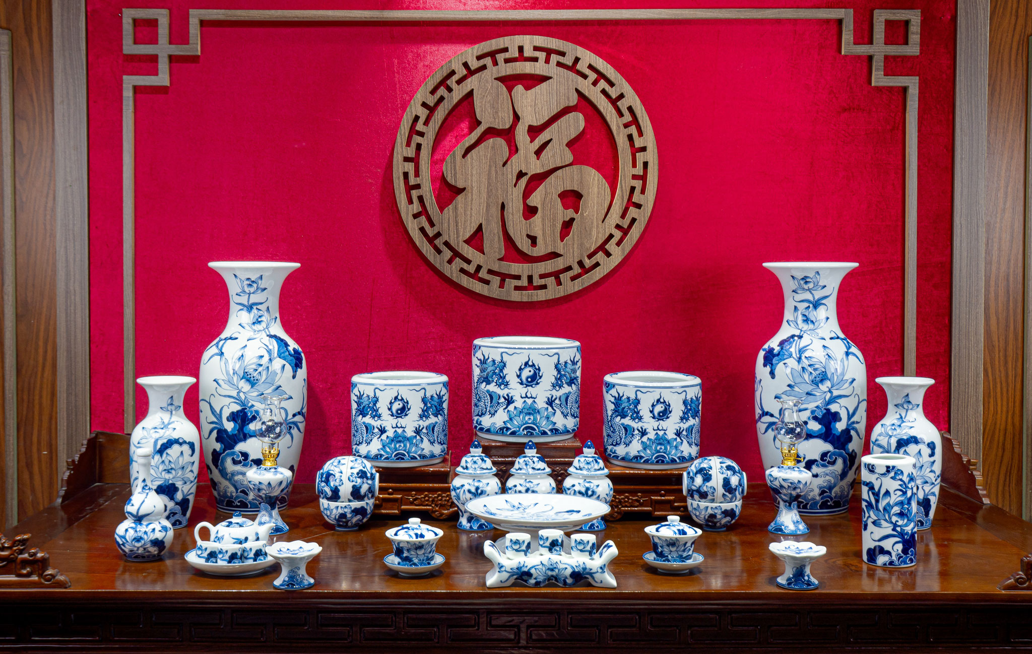 Bộ đồ thờ Vân Hoá Liên Hoa