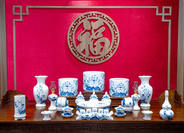 Bộ đồ thờ SEN CHÀM