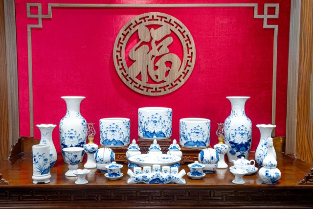 Bộ đồ thờ SEN CHÀM