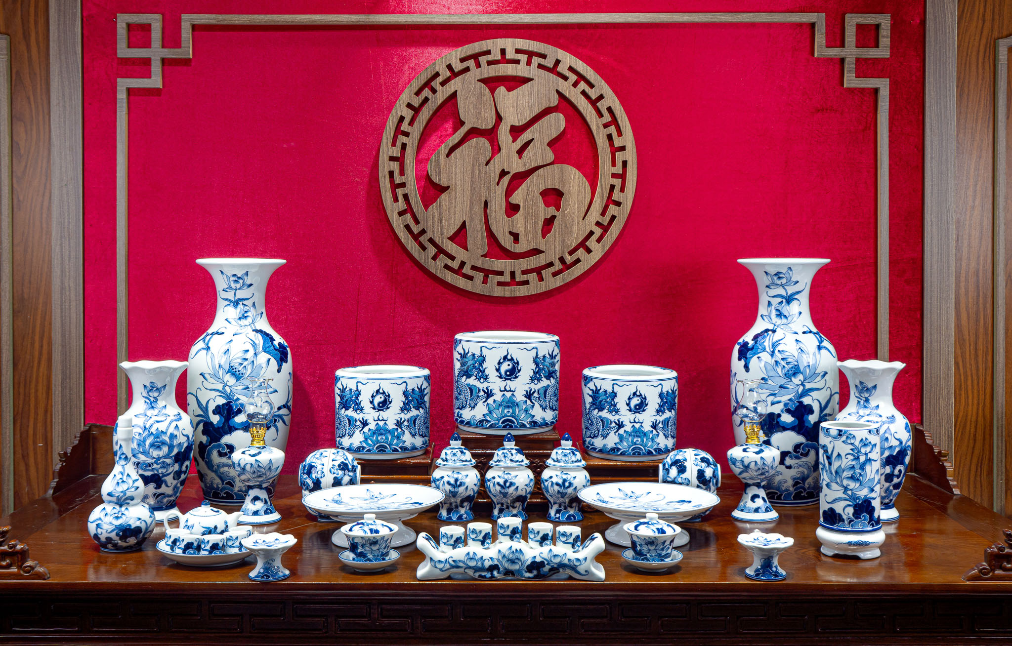 Bộ đồ thờ Vân Hoá Liên Hoa